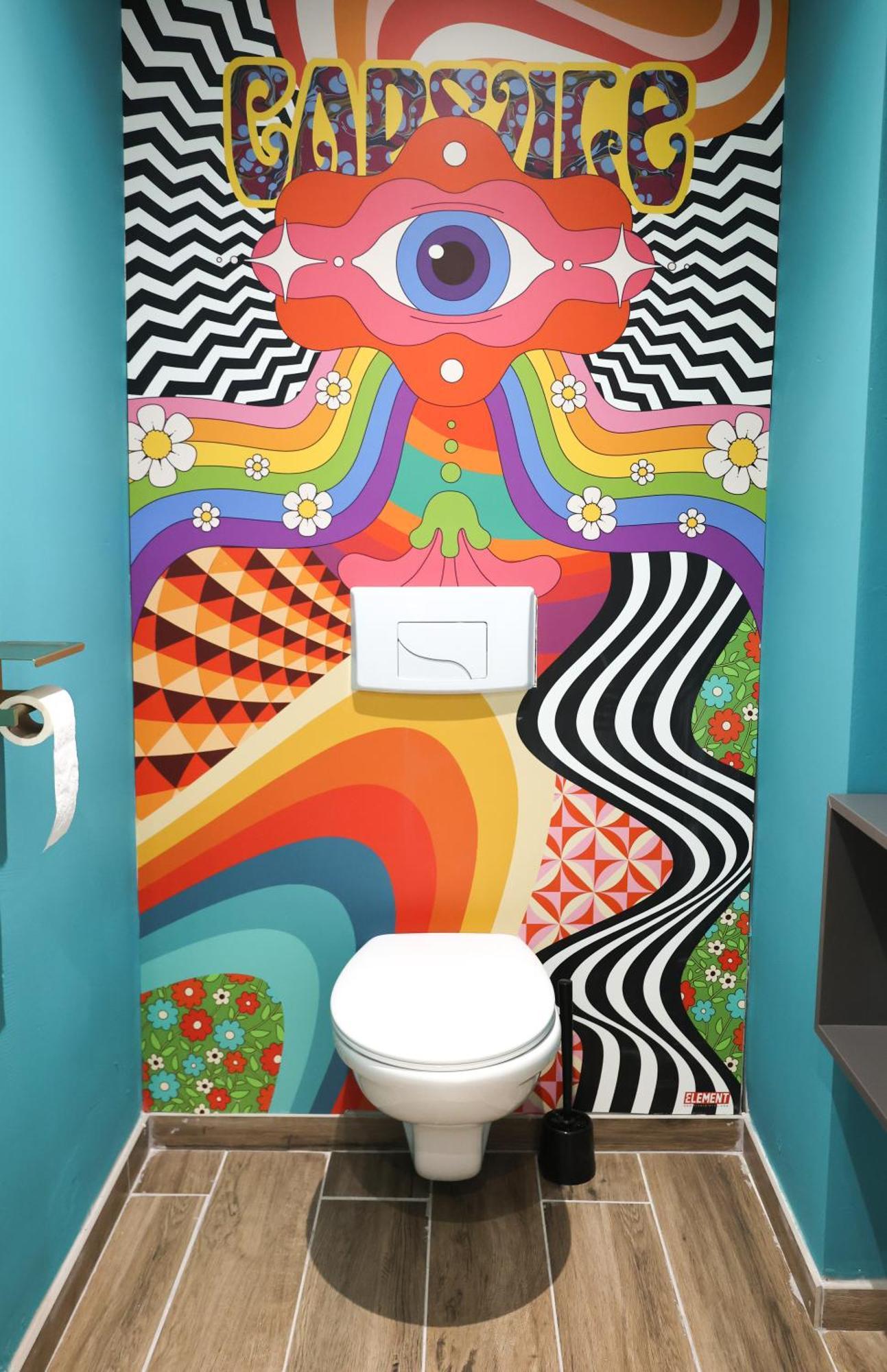 Capsule Groovy-Jacuzzi-Sauna-Billard-Netflix- Nintendo Switch & Jeux Mons Dış mekan fotoğraf